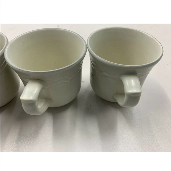 Pfaltzgraff Christmas Heirloom Holly Mistletoe Coffee Mugs - Picture 8 of 8